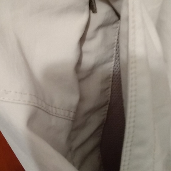 Columbia GRT Shorts Khaki Size 10 - Picture 4 of 8